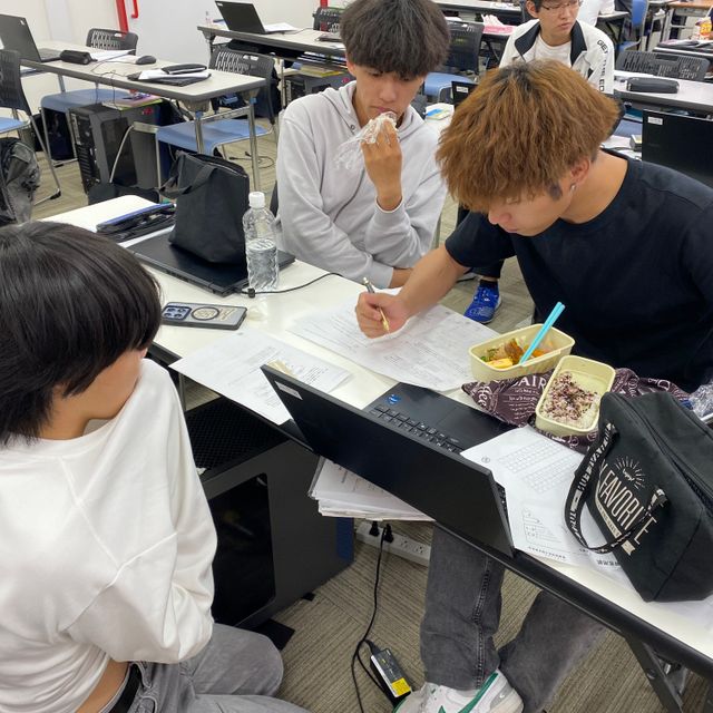 富山情報ビジネス専門学校 ５／１６体験授業オープンキャンパス3