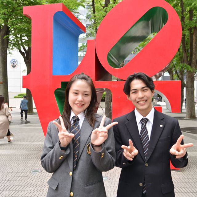 新宿調理師専門学校 楽しく体験♪自家製バンズとベーコンのオリジナルハンバーガー★3