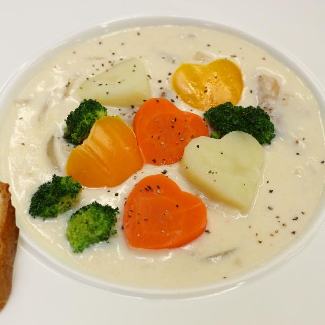 ハッピー製菓調理専門学校 【調理】ほっこり濃厚！クリームシチュー1