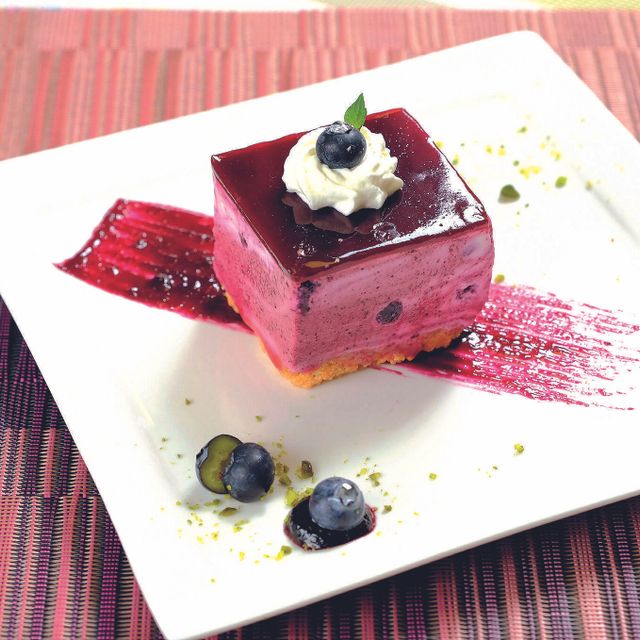 ブルーベリームースケーキ体験 仙台スイーツ カフェ専門学校のオープンキャンパス情報と予約申込 スタディサプリ 進路