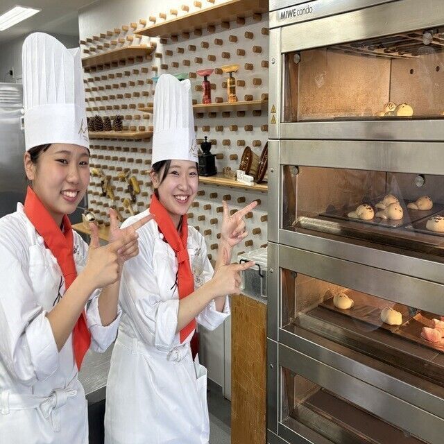 光塩学園調理製菓専門学校 【スイーツ】『カメロンパン』と『チョコマーブル』に挑戦！2
