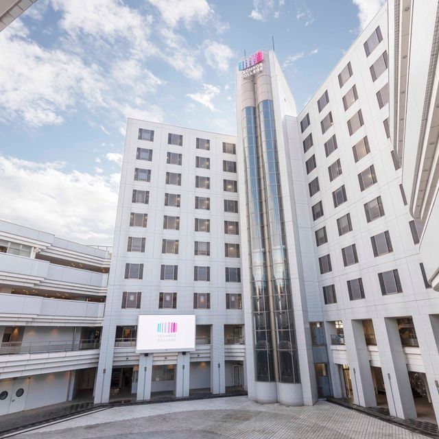 東京工学院専門学校 　「なりたい自分」へ、さあ、動き出そう！2