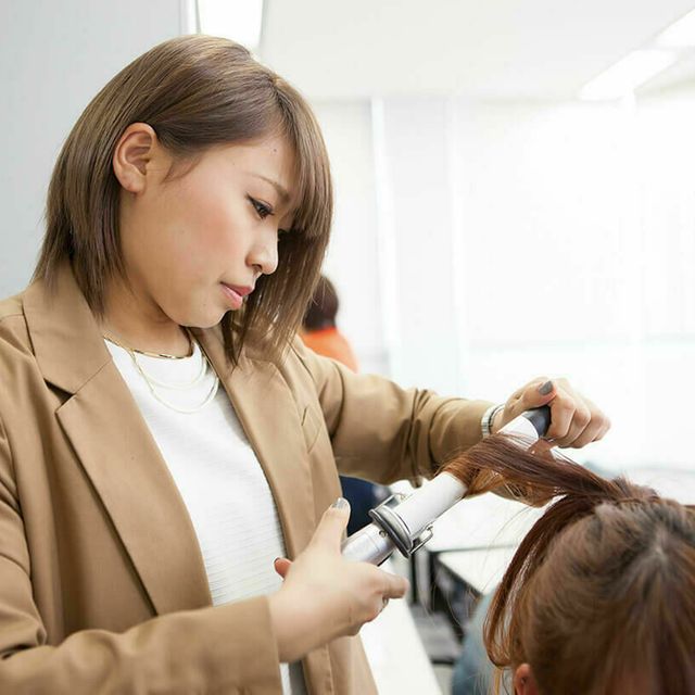 来校型 ヘアアクセの必勝ワザ教えます ヘアアレンジレッスン 京都医健専門学校のオープンキャンパス情報と予約申込 スタディサプリ 進路