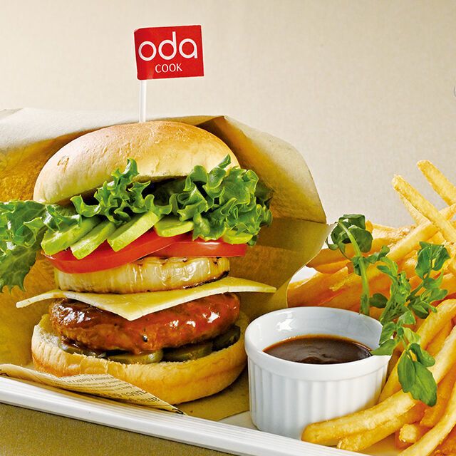 織田調理師専門学校 【西洋料理体験&学校説明】oda特製ハンバーガー1