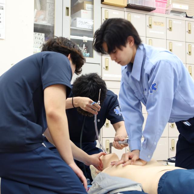 湘南医療福祉専門学校 【救急救命科】心肺蘇生法と特定行為について学ぼう！1