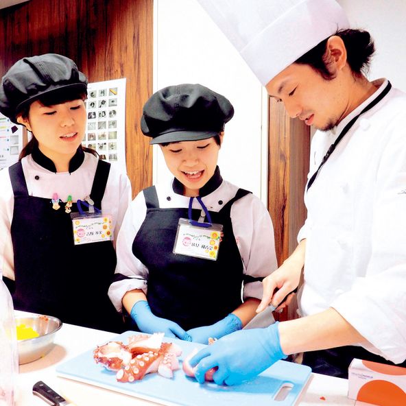 名古屋スイーツ カフェ専門学校 資料請求 願書請求 学校案内 スタディサプリ 進路