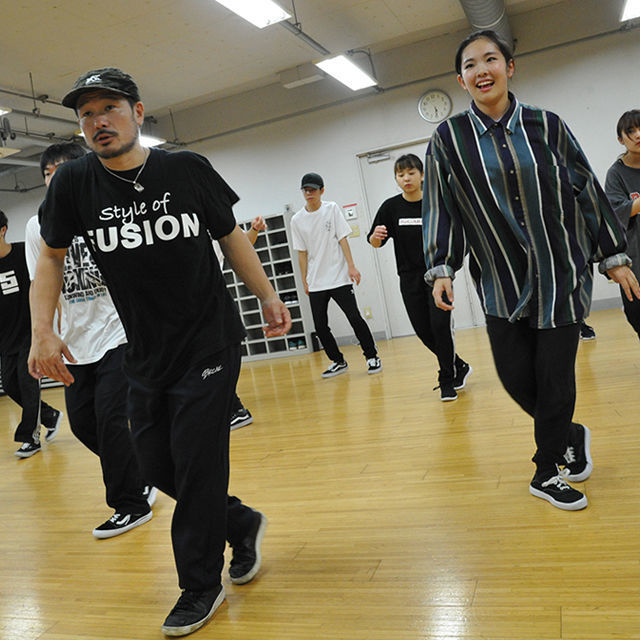 専門学校東京アナウンス学院 ダンスパフォーマンス科の体験入学「ダンスレッスンを体験」1