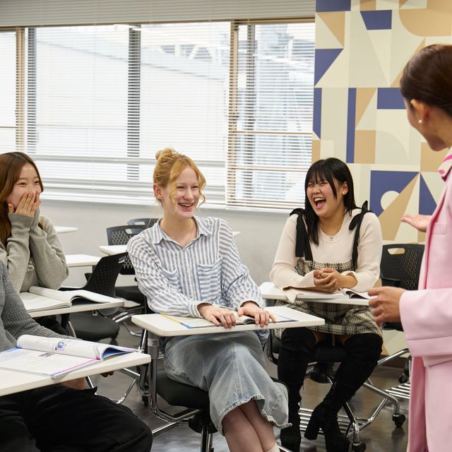 専門学校　東京ビジネス外語カレッジ クラスメイトは留学生！夏のオープンキャンパス3