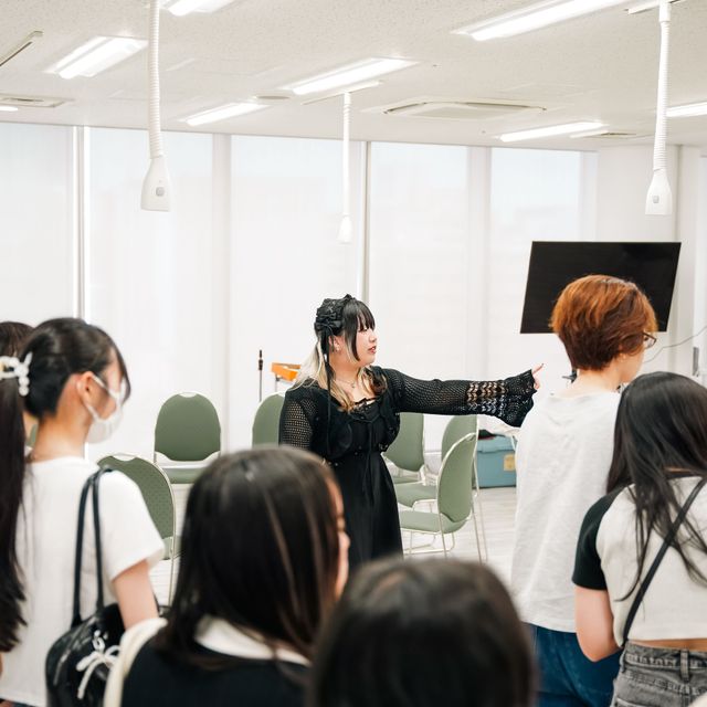 中日美容専門学校 【仮予約】学校説明相談DAY（メール記載のLINEから予約）2