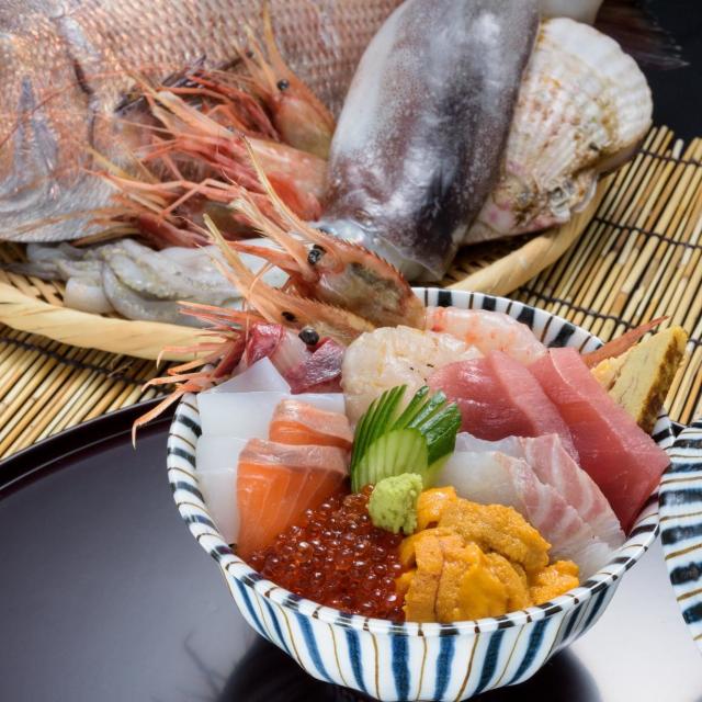 海鮮丼