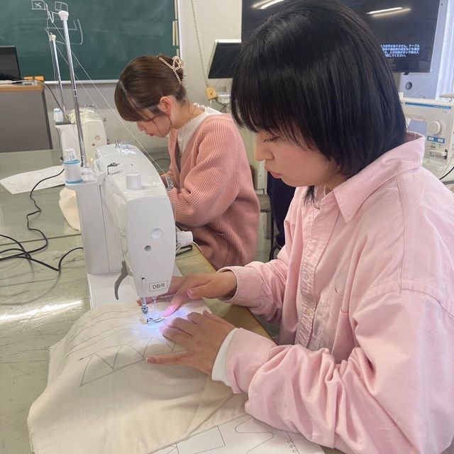 神戸ファッション専門学校 ファッションデザイナー体験3