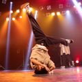 キャットミュージックカレッジ専門学校 【ダンス】ブレイキング・ベーシックフロアムーブ！