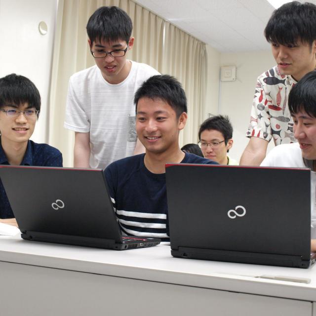 秋田情報ビジネス専門学校 学校説明会1
