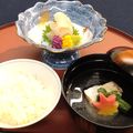 華調理製菓専門学校 出汁の取り方＆お吸い物＆鯛のお刺身
