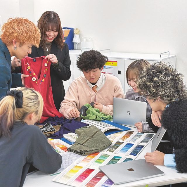 専門学校岡山ビジネスカレッジ ファッションクリエイター学科｜「作る」も「売る」も全て学べる2