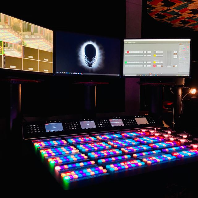 国際テクニカルデザイン・自動車専門学校 【エンタメ】音響・照明・声優・楽器などマルチに体験！3