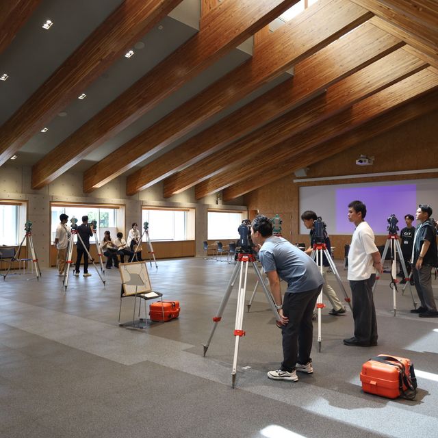 中央工学校 2026体験入学（1日）測量機器で観測・地図をつくろう！3