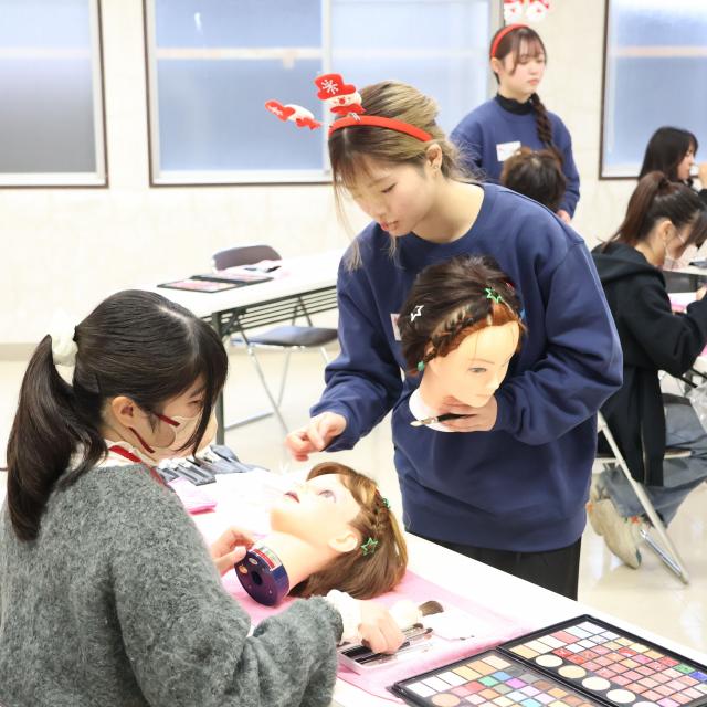 愛媛県美容専門学校 ☆Xmasオープンキャンパス☆2