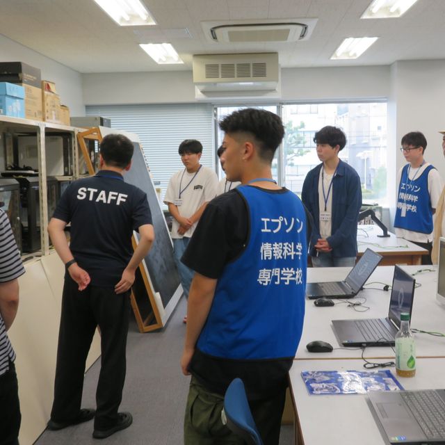 エプソン情報科学専門学校 ３次元プリンタでオリジナルのスタンパーを作ろう3