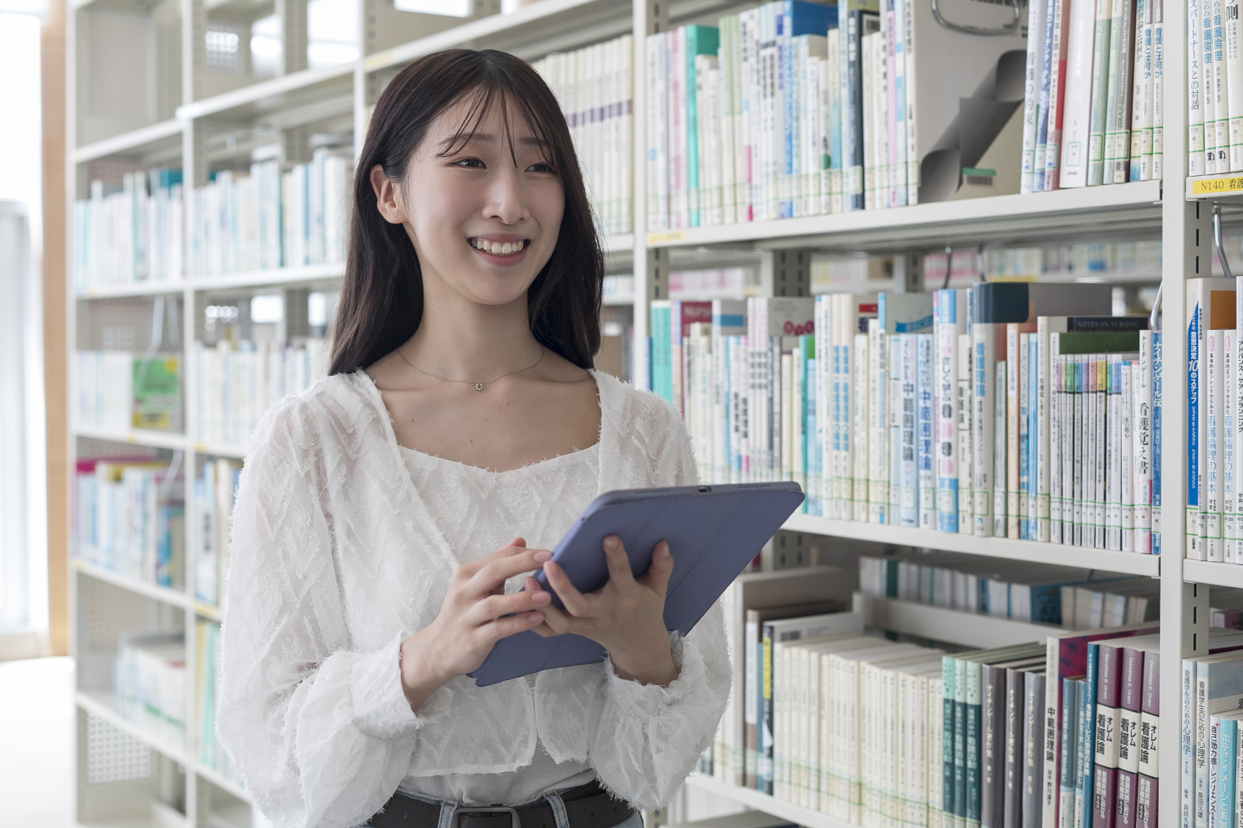 千葉市青葉看護専門学校 | 資料請求・願書請求・学校案内【スタディ