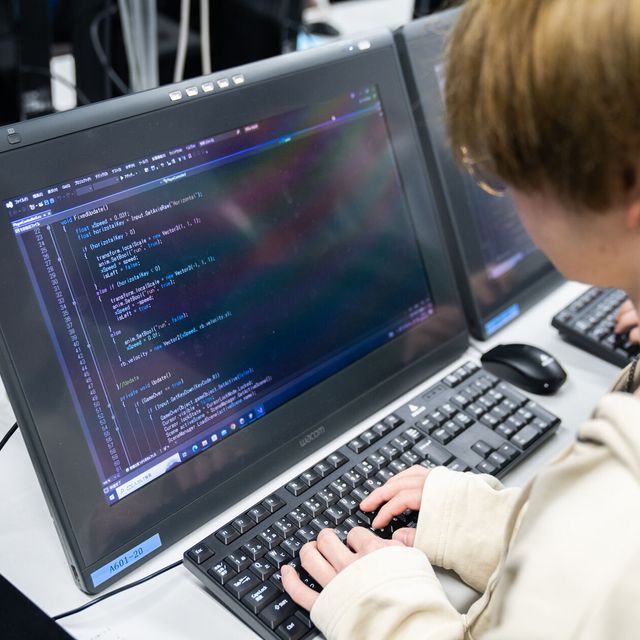 専門学校デジタルアーツ東京 【ゲーム学科】初心者も安心！ワンツーマンで学べるゲーム制作！4
