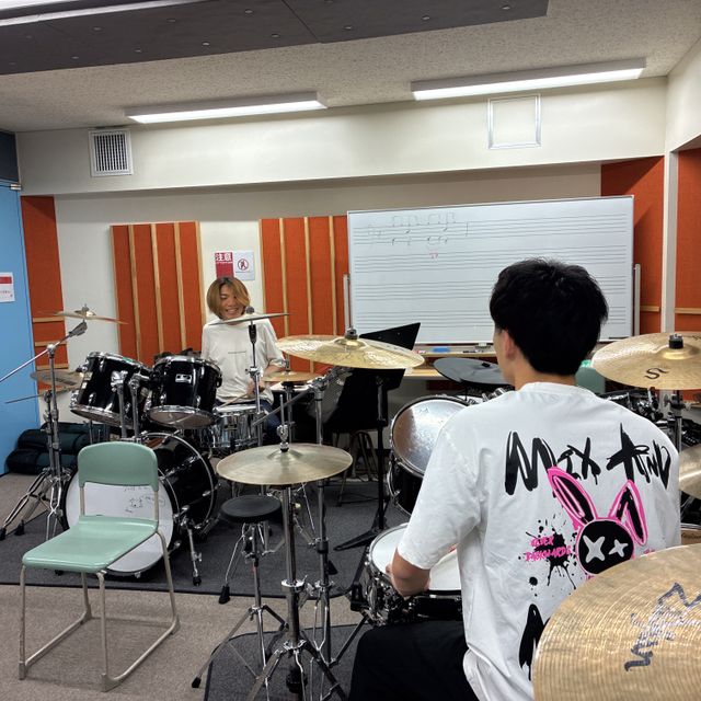 ＥＳＰエンタテインメント東京 【体験授業】音楽アーティスト科 ドラムコース1