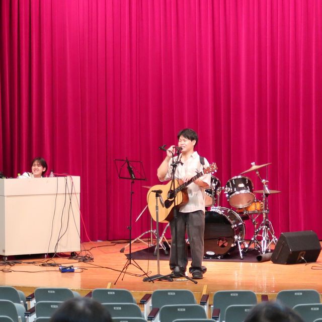 日本国際学園大学 【学園祭開催】つくば駅から徒歩7分！お笑い軽音ライブあり2