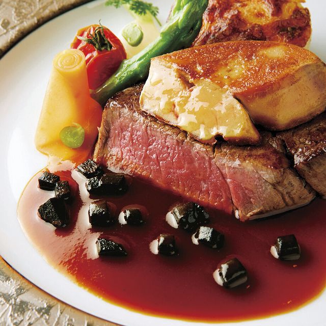 辻調理師専門学校 西洋料理「牛フィレ肉のロッシーニ風」1