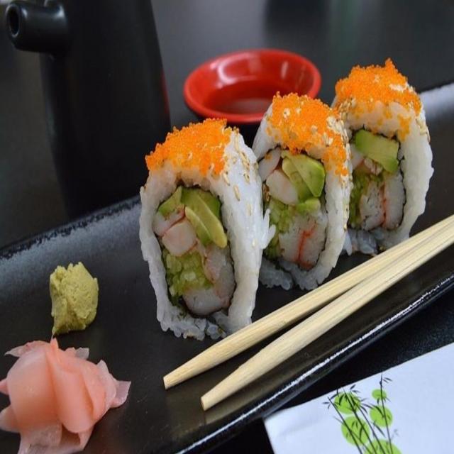 東京山手調理師専門学校 【日本料理】ロール寿司(世田谷校)1