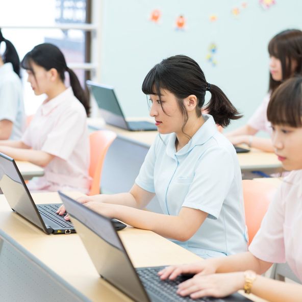 大原情報医療専門学校新潟校 資料請求 願書請求 学校案内 スタディサプリ 進路