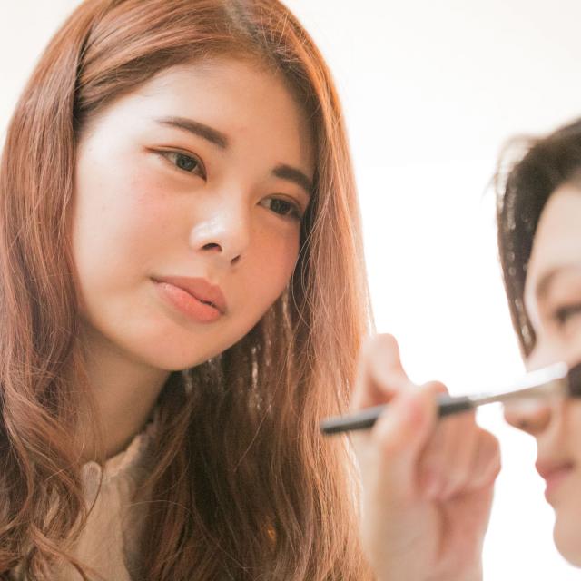 クレアヘアモード専門学校 目指せ美眉!「眉カット&眉メイク」体験★1