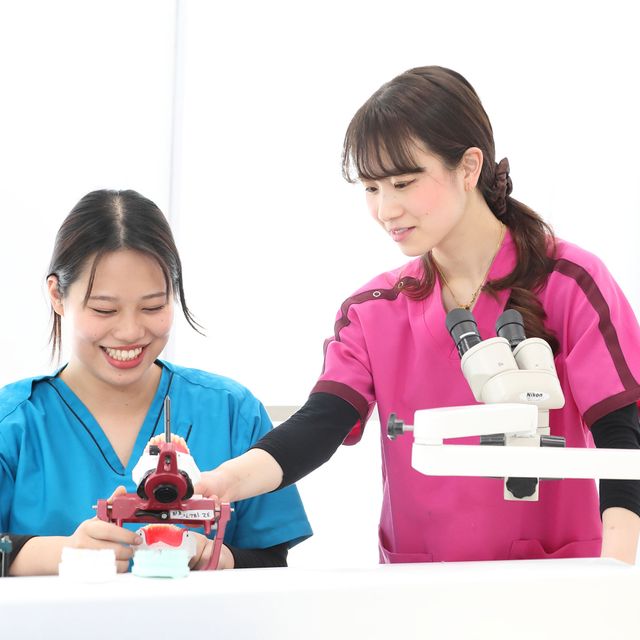 横浜歯科医療専門学校 歯科技工士学科　「細かい作業が好き？それ、強味かも！」　1