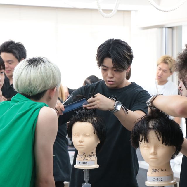 ＹＩＣ京都ビューティ専門学校 メンズトレンドヘアカット＆セット体験3