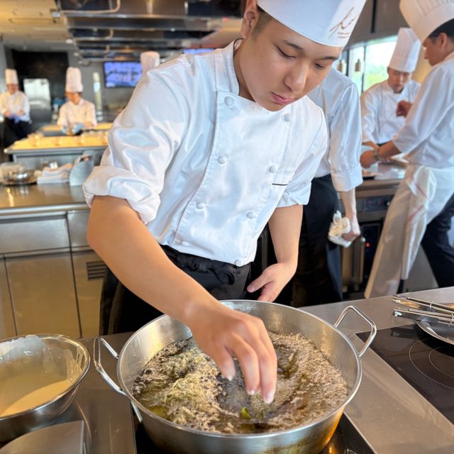 光塩学園調理製菓専門学校 【調】『ワンプレートランチ』／【ス】『デリスショコラ』3