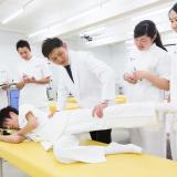 【理学】あなたの手で誰かを笑顔に！理学療法士の仕事を体験の詳細