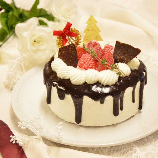 北日本ハイテクニカルクッキングカレッジ 【製菓】クリスマスドリップケーキ [12/6]1