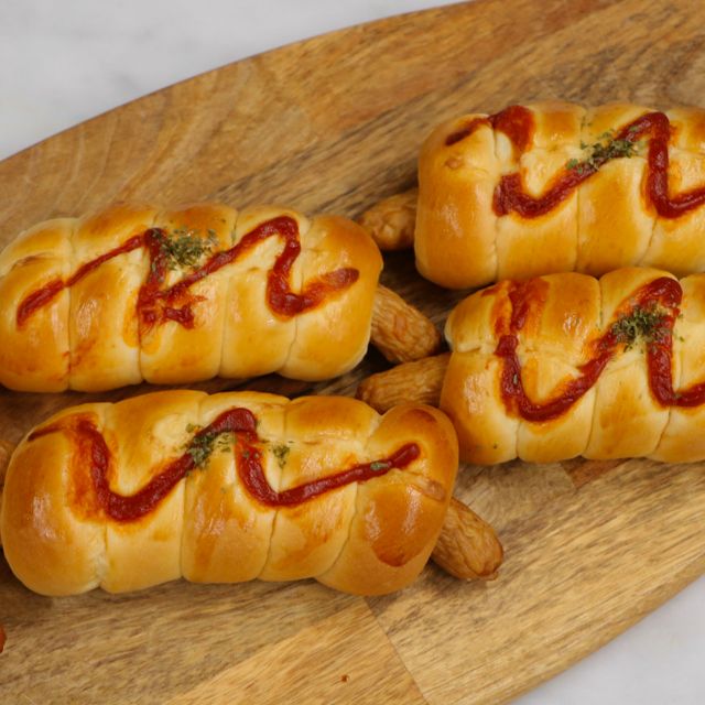 名古屋製菓専門学校 『ウインナーロール』名古屋製菓／製パン科1