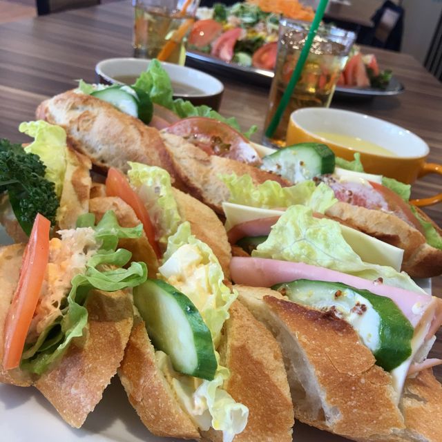 足利製菓専門学校 カスクート♪カリカリのフランスパン1