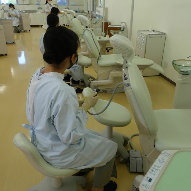 長野平青学園 【歯科衛生士科】3