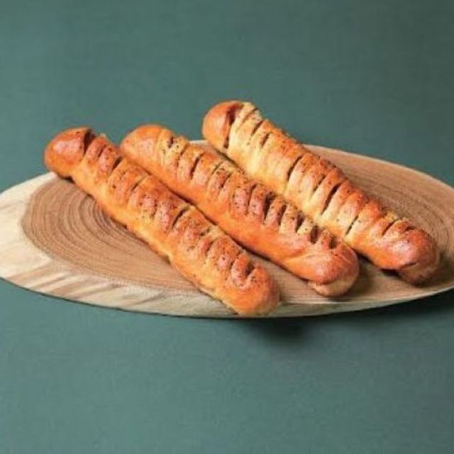 名古屋製菓専門学校 『ソーセージフランス』名古屋製菓／製パン科1