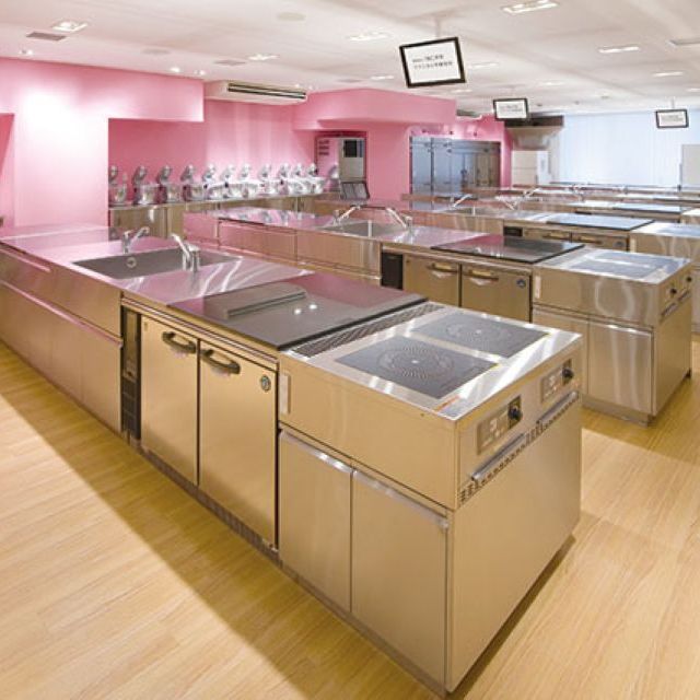 国際テクニカル調理製菓専門学校 日本生まれの菓子パンの王様「メロンパン」「塩パン」をつくろう4