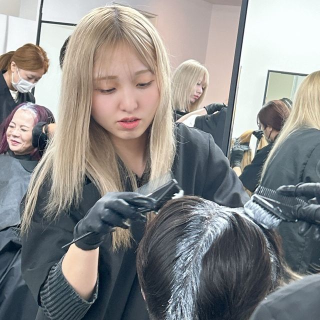 静岡アルス美容専門学校 即戦力教育「カラー」＆人気のまつエク体験！2