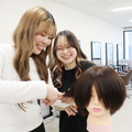 専門学校岡山ビューティモード ヘアビューティ学科｜カット体験☆短めボブを切ってみよう！