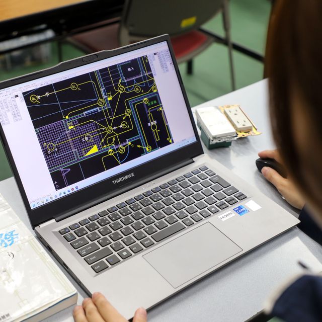 ＷｉＺ国際情報工科自動車大学校 バス有【電気分野】電気工事を体験しよう！オーキャン！3