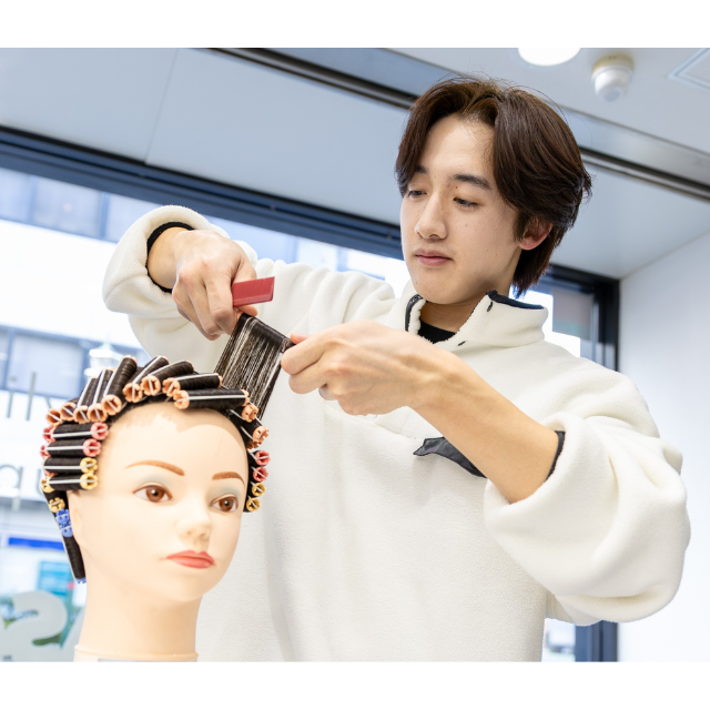 高崎ビューティモード専門学校 ～美容の体験実習を選べるオープンキャンパス～3