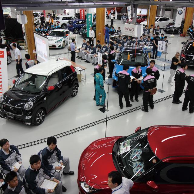関東工業自動車大学校 【サマーフェスティバル】自動車関連企業がKANTOに大集合!1
