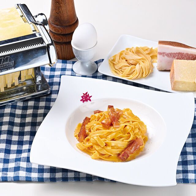 織田調理師専門学校 【西洋料理体験&学校説明】生パスタ カルボナーラ1