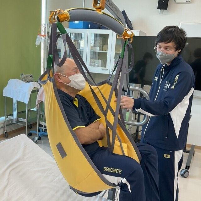 しらかわ介護福祉専門学校 介護の世界を体験！地元で活躍する介護士になろう2