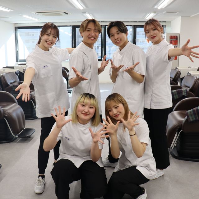 専門学校岡山ビューティモード ヘアビューティ学科｜国家試験技術課題ワインディングに挑戦！2