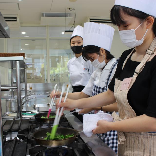 富山調理製菓専門学校 【調理技術科】１０/４（土）秋の味覚★和ごはん体験4